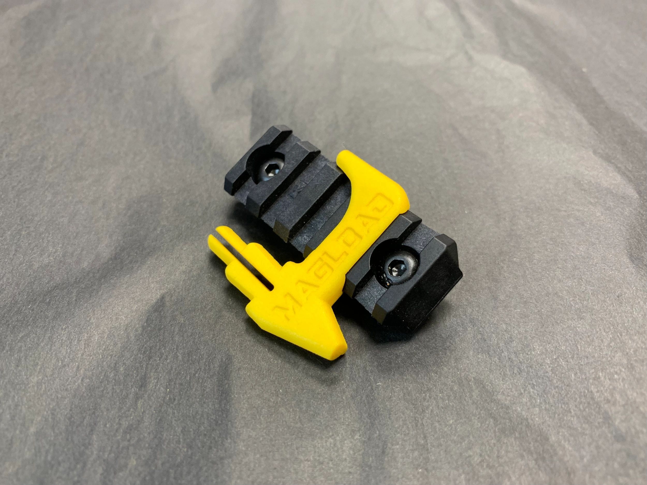 68bf0f03de4b0_2019-05-08-19